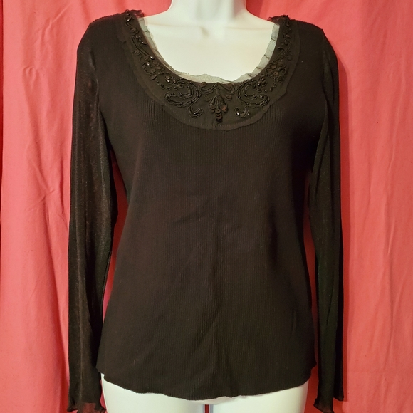 #521 3/$33 Peter Nygard sweater - Picture 1 of 4